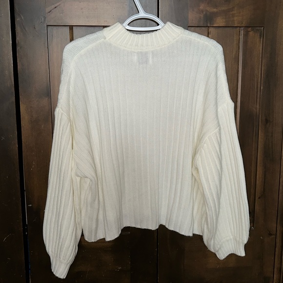 Princess Polly oversized sweater - Picture 2 of 6